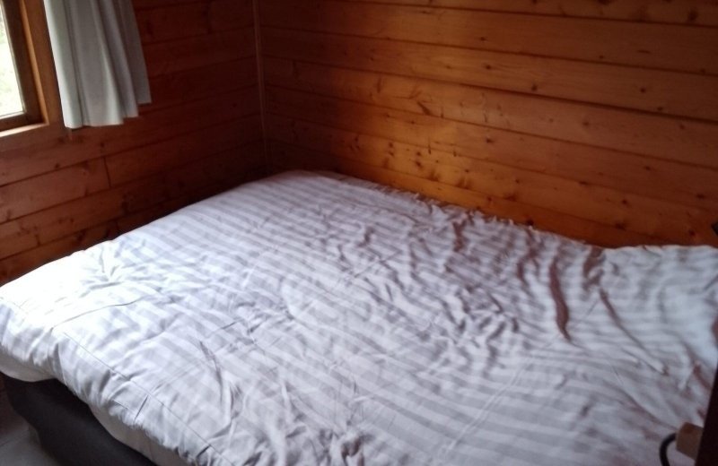 Camping twente ruime slaapkamer stuga